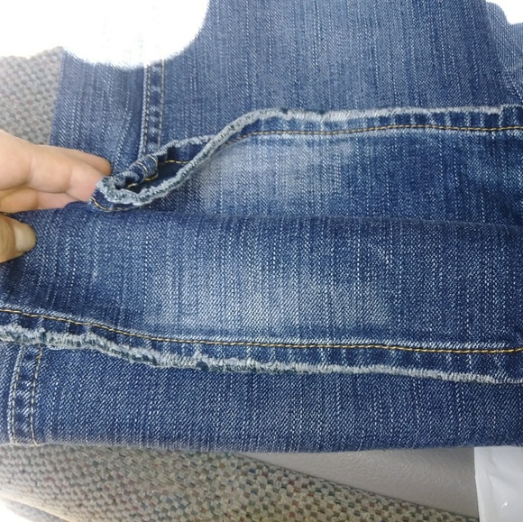 Silver Jeans - Picture 3 of 4